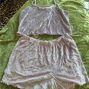 Women's Velvet Sleepwear Set in Light Pink